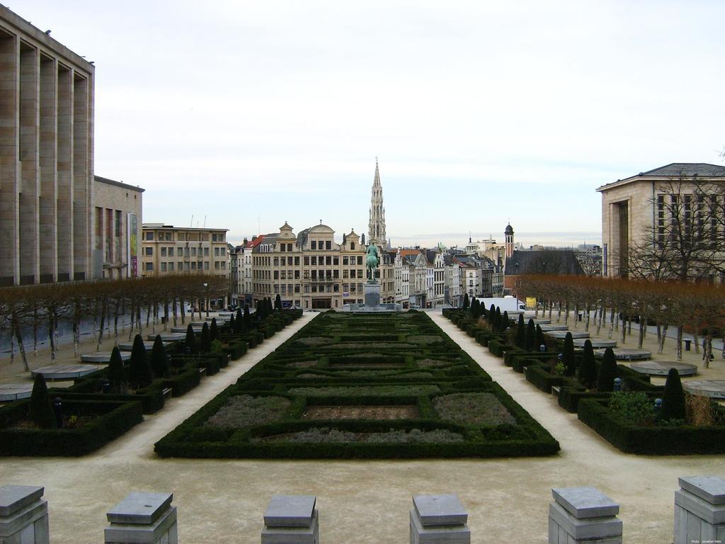 Grand Place Apartments Sablon Brussel Bagian luar foto